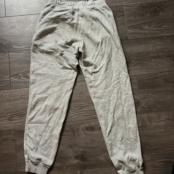 nike sweatpants - Picture 2 of 2
